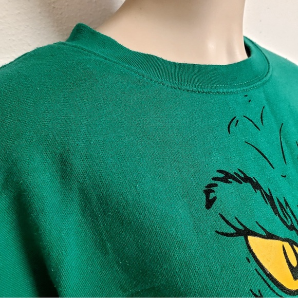 Size M (7-9)Seuss How the Grinch Stole Christmas Green Sweatshirt The Grinch - Picture 6 of 10